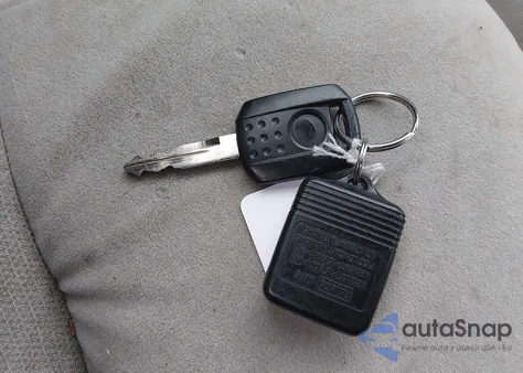 2008 Mercury Grand Marquis Gs from USA, damaged, VIN 2MEFM74V78X621129